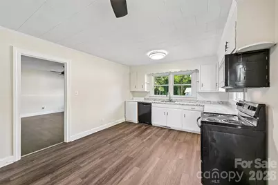 94 Galaxie Drive, Taylorsville, NC 28681 - Photo 5