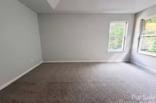2502 Harwood Hills Ln, Charlotte, NC 28214 - Photo 13