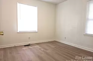 2835 Willow St, Charlotte, NC 28208 - Photo 9