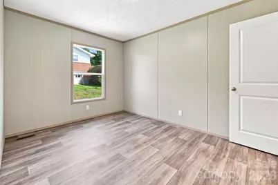 25 Caldwell Road, Waynesville, NC 28786 - Photo 17