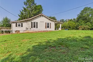 110 Woodlane St, Granite Falls, NC 28630 - Photo 13