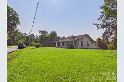 110 Woodlane Street, Granite Falls, NC 28630 - Photo 5