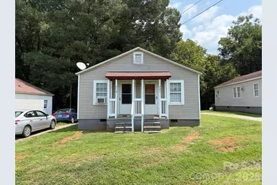 719 Hunt Street, Statesville, NC 28677 - Photo 1