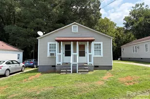 719 Hunt St, Statesville, NC 28677 - Photo 1