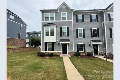 10840 Overlook Mountain Drive, Charlotte, NC 28216 - Photo 1