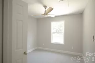 501 Granby Cir, Charlotte, NC 28217 - Photo 29