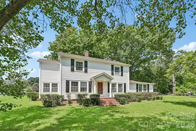 305 E Church Street, Troutman, NC 28166 - Photo 1