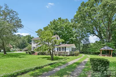 305 E Church Street, Troutman, NC 28166 - Photo 3
