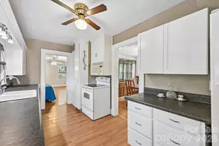 305 E Church St, Troutman, NC 28166 - Photo 13