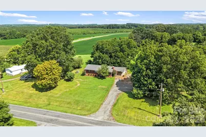37631 Saw Mill Road, New London, NC 28127 - Photo 39