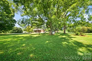 37631 Saw Mill Rd, New London, NC 28127 - Photo 43