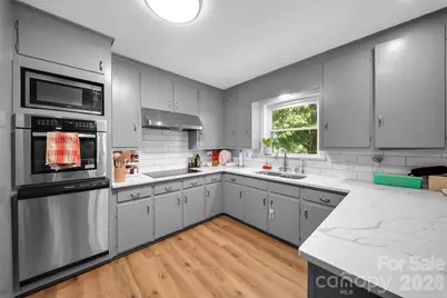 37631 Saw Mill Road, New London, NC 28127 - Photo 13
