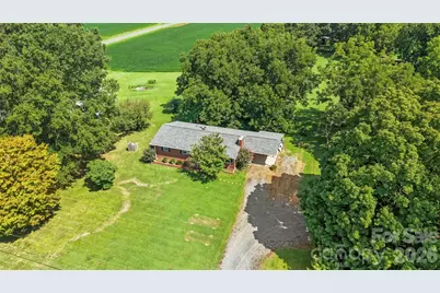 37631 Saw Mill Road, New London, NC 28127 - Photo 41