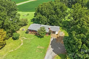 37631 Saw Mill Rd, New London, NC 28127 - Photo 41