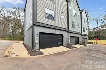 3444 Brookshire Boulevard, Charlotte, NC 28216 - Photo 37