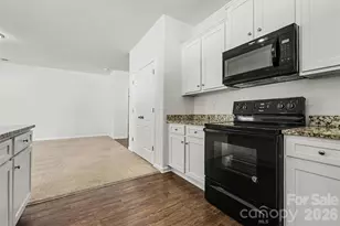 6414 Jerimoth Dr, Charlotte, NC 28215 - Photo 13