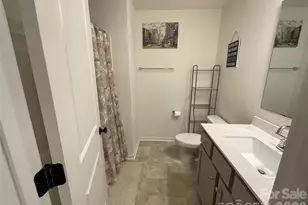 11009 Pagebrook Ln, Charlotte, NC 28214 - Photo 21
