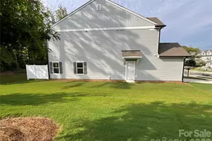 11009 Pagebrook Ln, Charlotte, NC 28214 - Photo 29