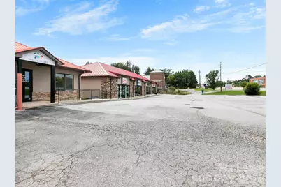 2690 Hendersonville Road #1, Arden, NC 28704 - Photo 3