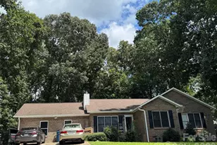 3933 Mattingly Dr, Hickory, NC 28602 - Photo 1