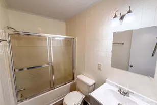 310 W Indiana Ave, Bessemer City, NC 28016 - Photo 11
