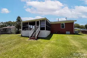 310 W Indiana Ave, Bessemer City, NC 28016 - Photo 5