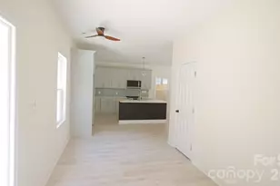 503 Granby Cir, Charlotte, NC 28217 - Photo 15