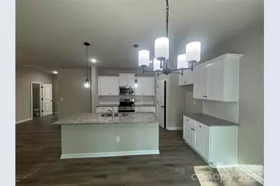 2128 Clapham Court, Charlotte, NC 28215 - Photo 5