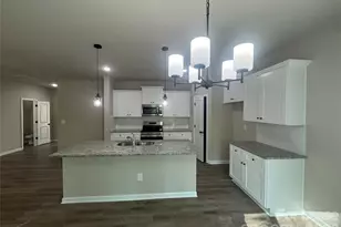 2128 Clapham Ct, Charlotte, NC 28215 - Photo 5