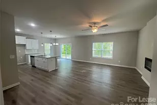 2128 Clapham Ct, Charlotte, NC 28215 - Photo 7