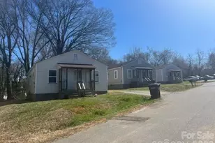 715 Hunt St, Statesville, NC 28677 - Photo 17