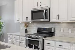 1110 Whitby Moore St, Charlotte, NC 28273 - Photo 7