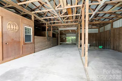 29 Pleasant Hill Road, Marion, NC 28752 - Photo 27