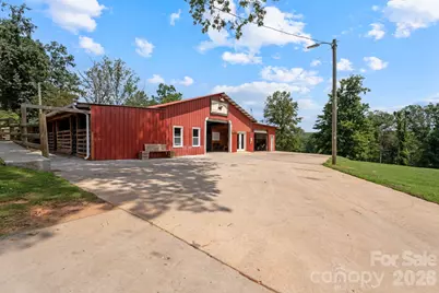 29 Pleasant Hill Road, Marion, NC 28752 - Photo 25
