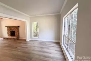 1604 Rocky Glen Ln, Charlotte, NC 28214 - Photo 13