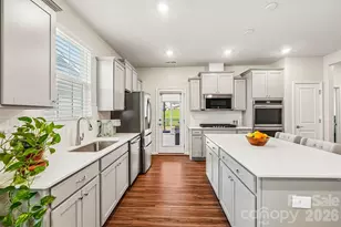 1762 Otter Perch Ln, Fort Mill, SC 29715 - Photo 9