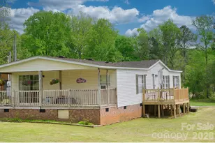 725 Ed Hamrick Rd, Shelby, NC 28150 - Photo 1