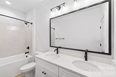 9006 Pinenoll Lane, Charlotte, NC 28215 - Photo 33
