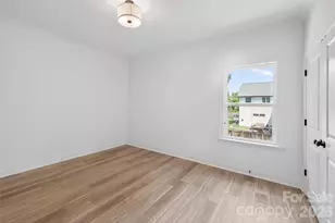 9006 Pinenoll Ln, Charlotte, NC 28215 - Photo 27