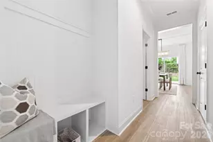 9006 Pinenoll Ln, Charlotte, NC 28215 - Photo 35