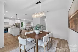 9006 Pinenoll Ln, Charlotte, NC 28215 - Photo 13