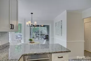 13736 Strathaven Dr, Matthews, NC 28105 - Photo 13