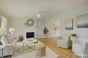 13736 Strathaven Dr, Matthews, NC 28105 - Photo 3
