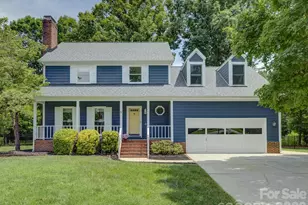 13736 Strathaven Dr, Matthews, NC 28105 - Photo 1