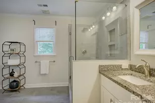 13736 Strathaven Dr, Matthews, NC 28105 - Photo 21