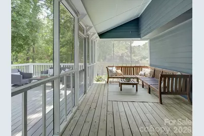 13736 Strathaven Drive, Matthews, NC 28105 - Photo 29