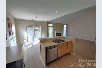 1111 Land Grant Road, Charlotte, NC 28217 - Photo 5