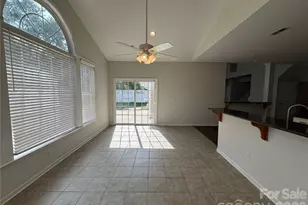 821 Pinkney Pl, Stanley, NC 28164 - Photo 11