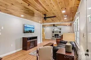 241 E Deep Creek Rd, Bryson City, NC 28713 - Photo 21