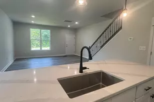 810/812 E Lincoln St, Lincolnton, NC 28092 - Photo 15